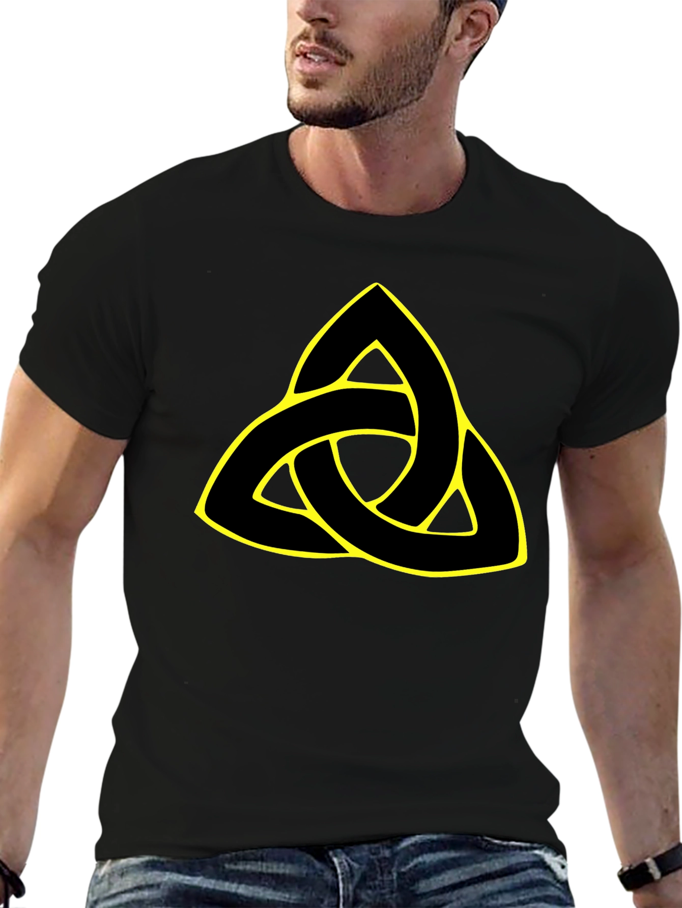 Camiseta Negra con Triquetra Celta Amarilla