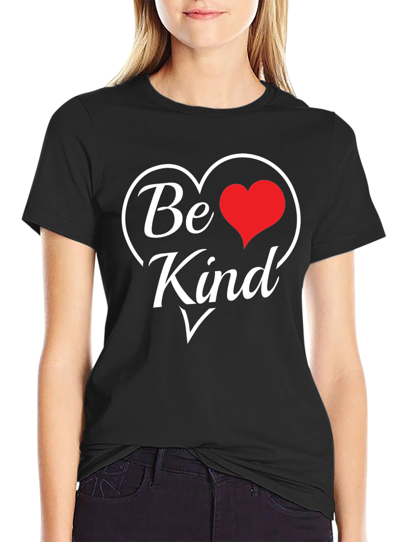 Camiseta Negra Sé Amable con Corazón