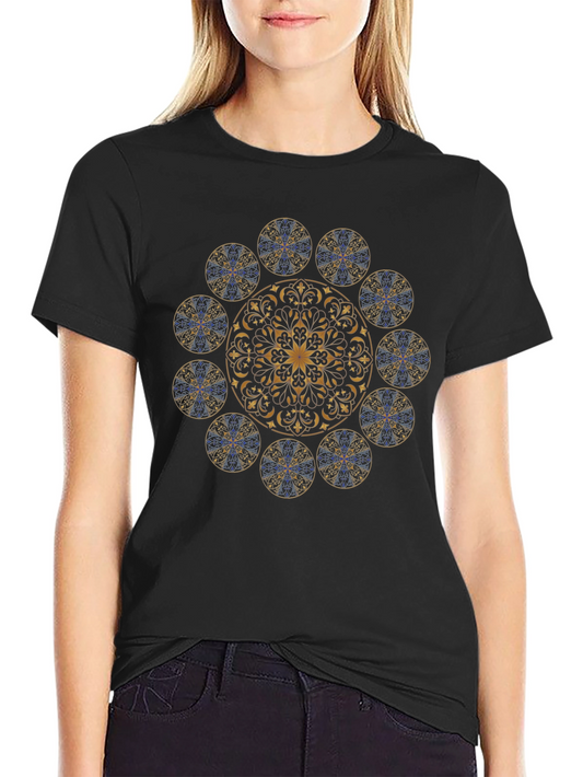 Camiseta Negra Mandala Elegante