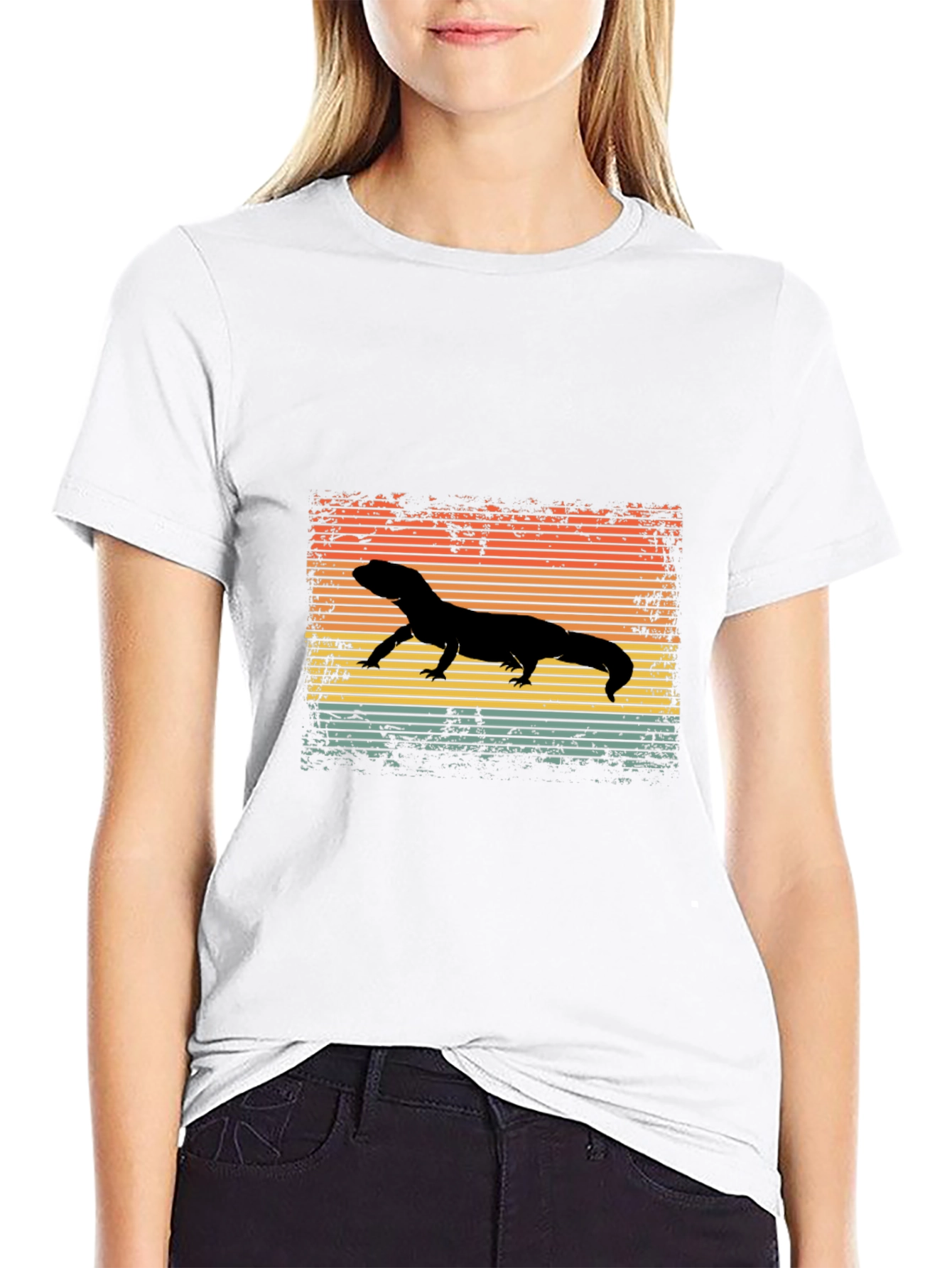 Camiseta Negra con Diseño Retro de Salamandra