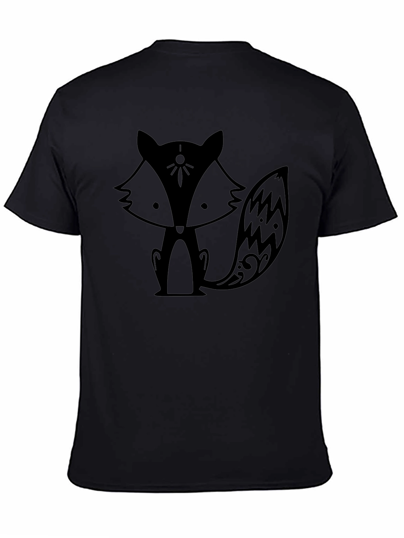 Camiseta Negra con Diseño de Zorro Estilizado