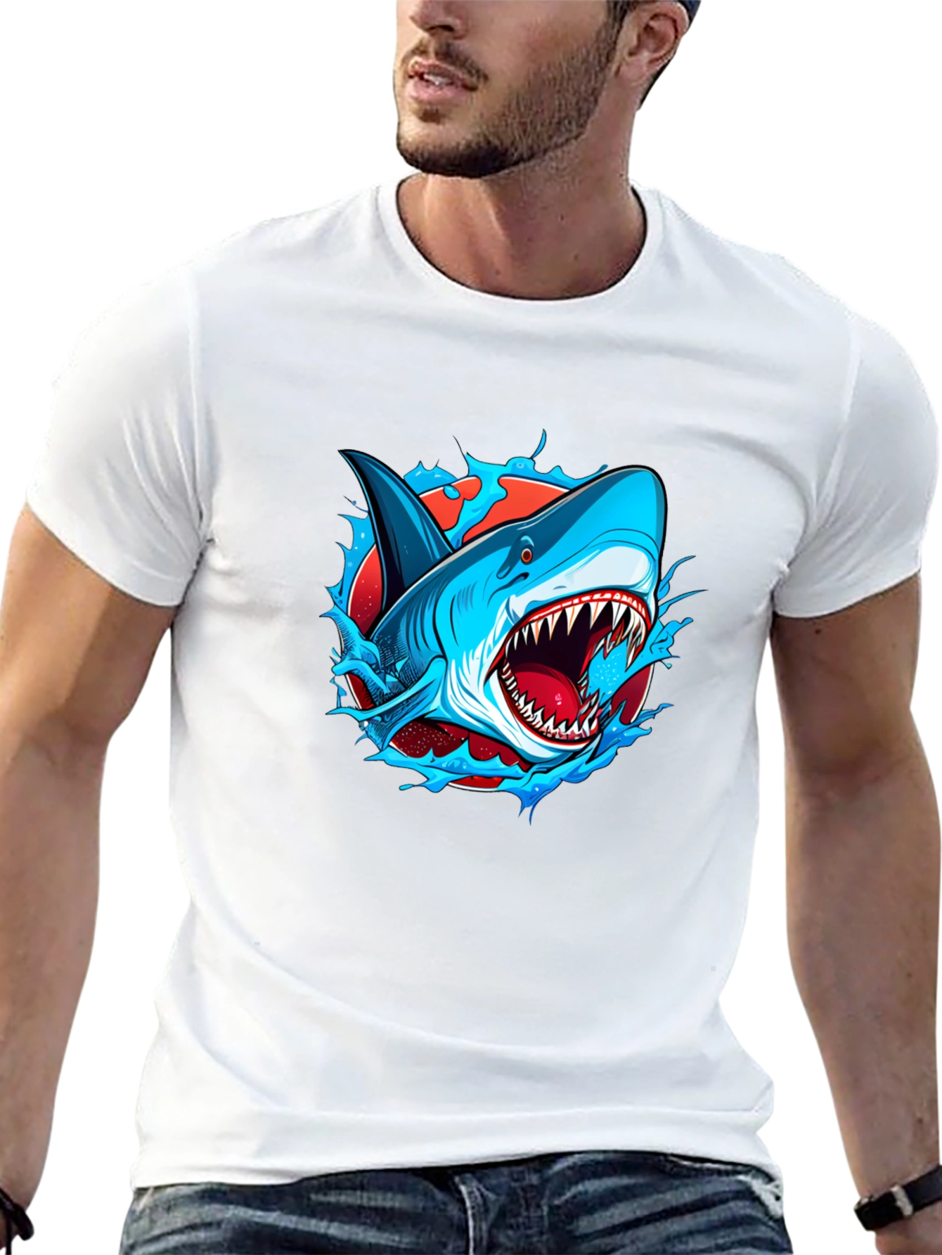 Camiseta Negra con Diseño de Tiburón Atractivo