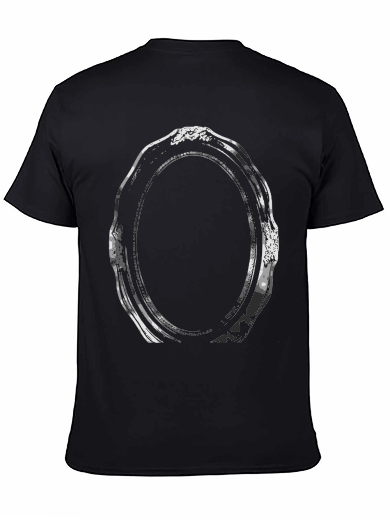 Camiseta Negra con Diseño de Marco Ovalado