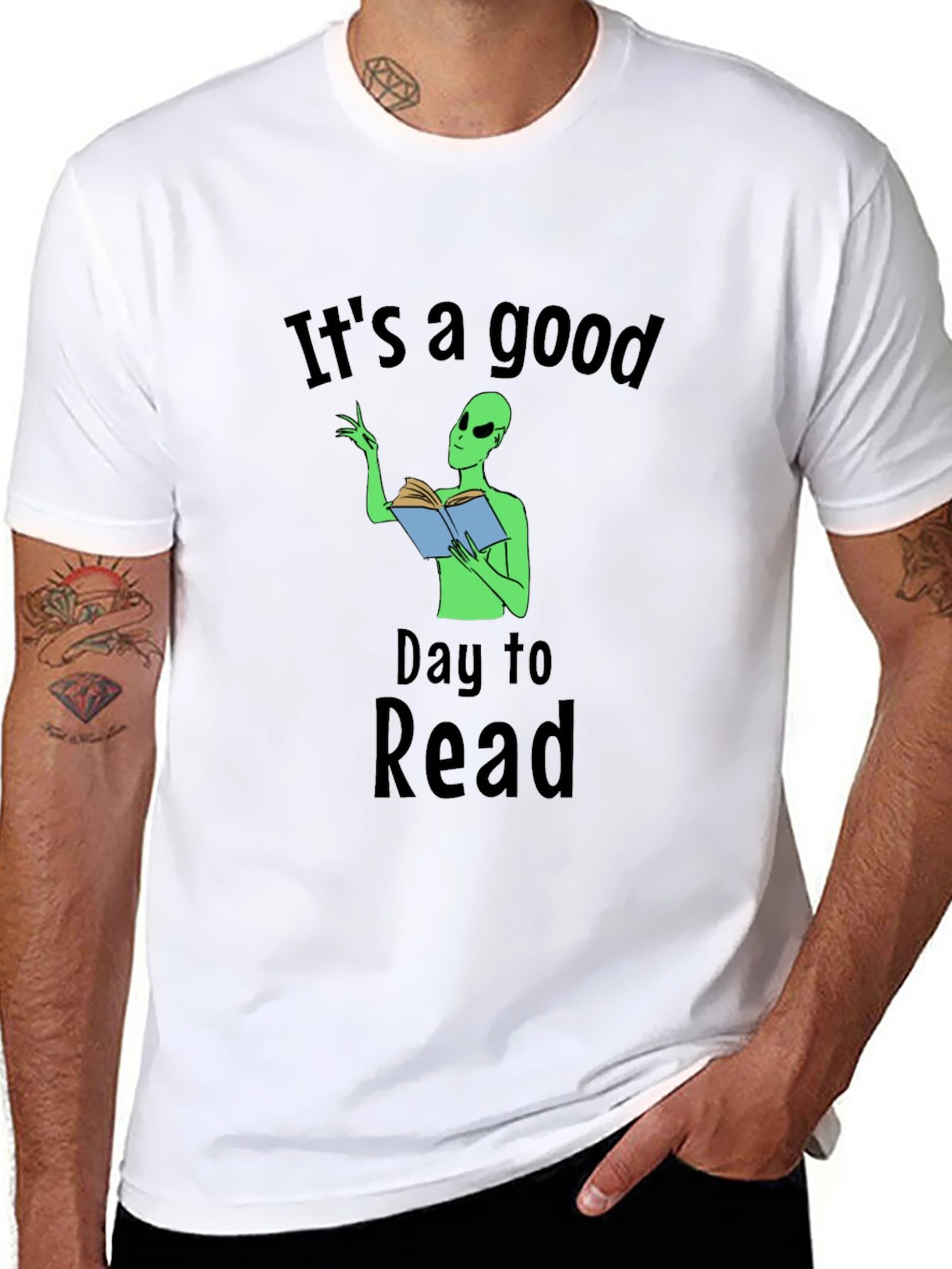 Camiseta Negra Día para Leer con Alien Lector