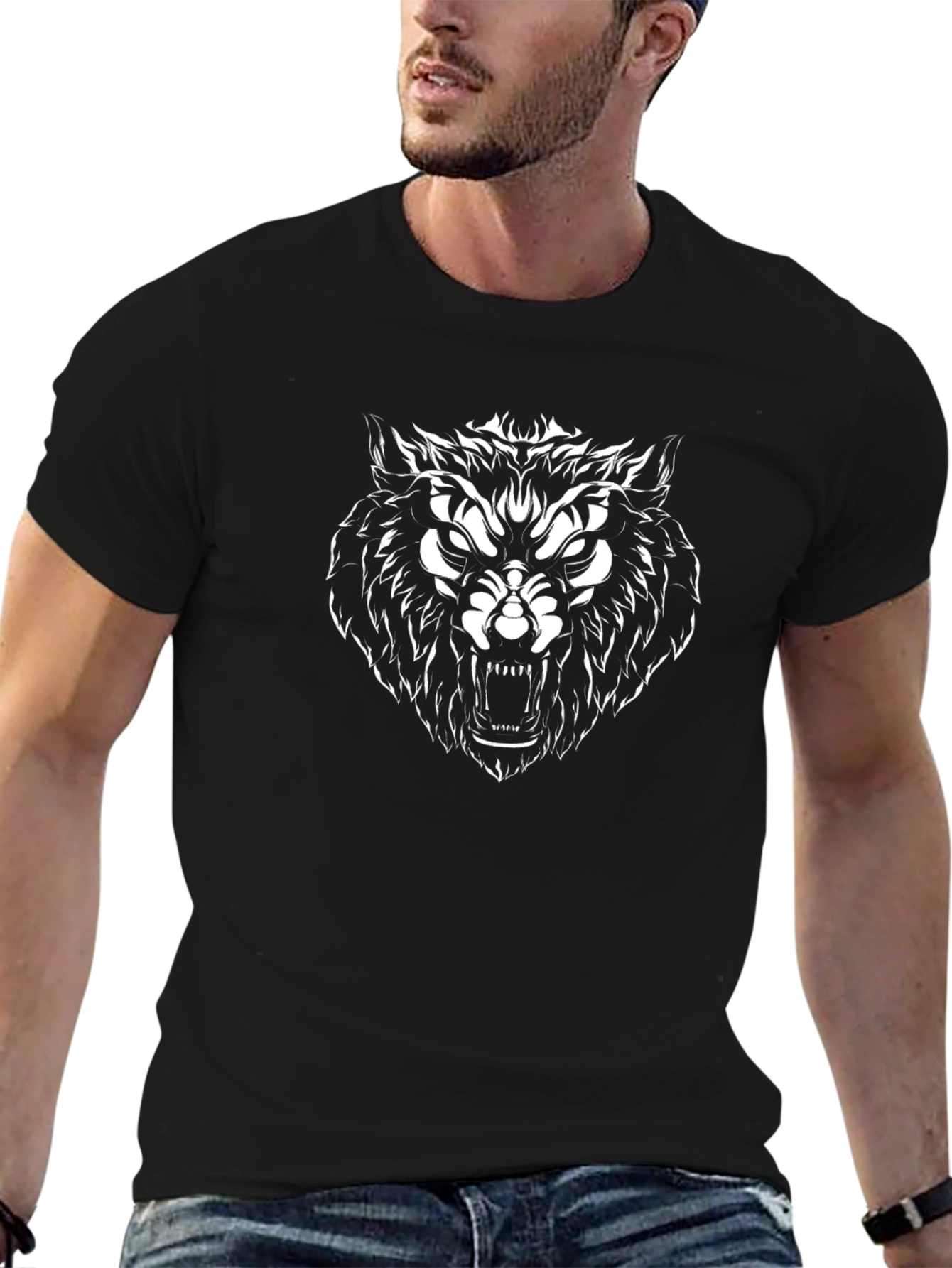 Camiseta Negra con Diseño de Lobo Tribal