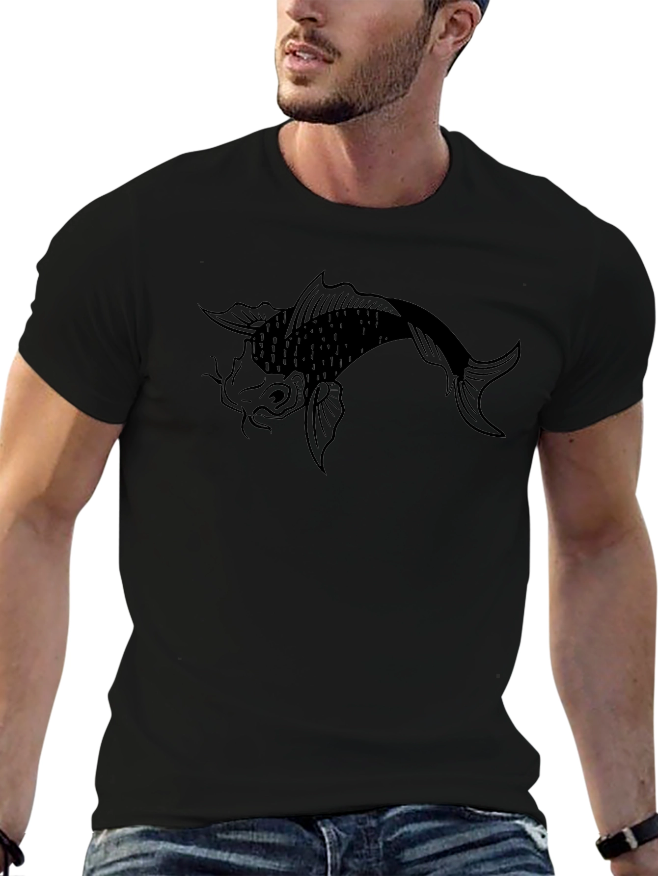 Camiseta Negra con Diseño de Pez Koi