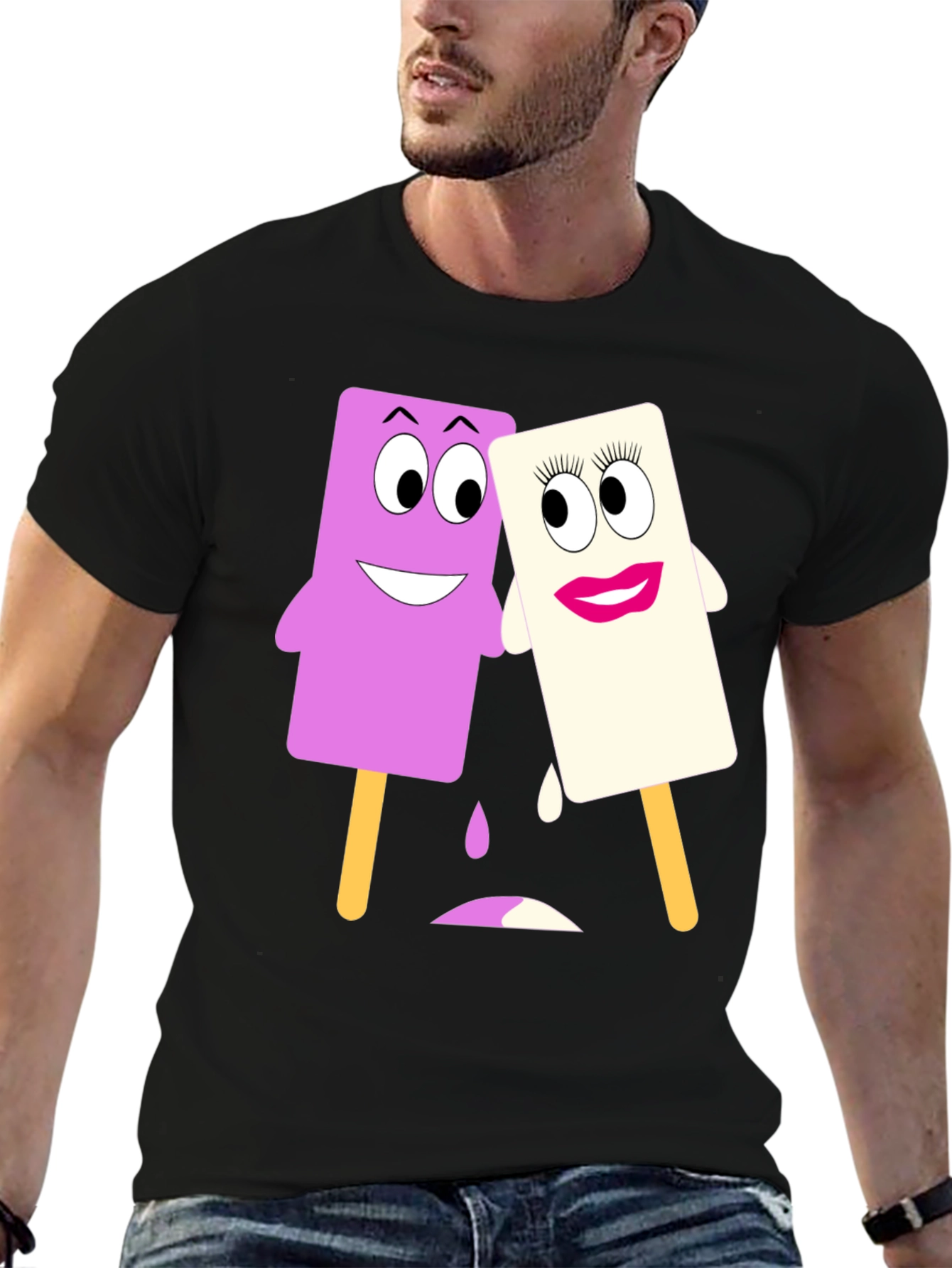 Camiseta Negra con Divertidos Helados Animados