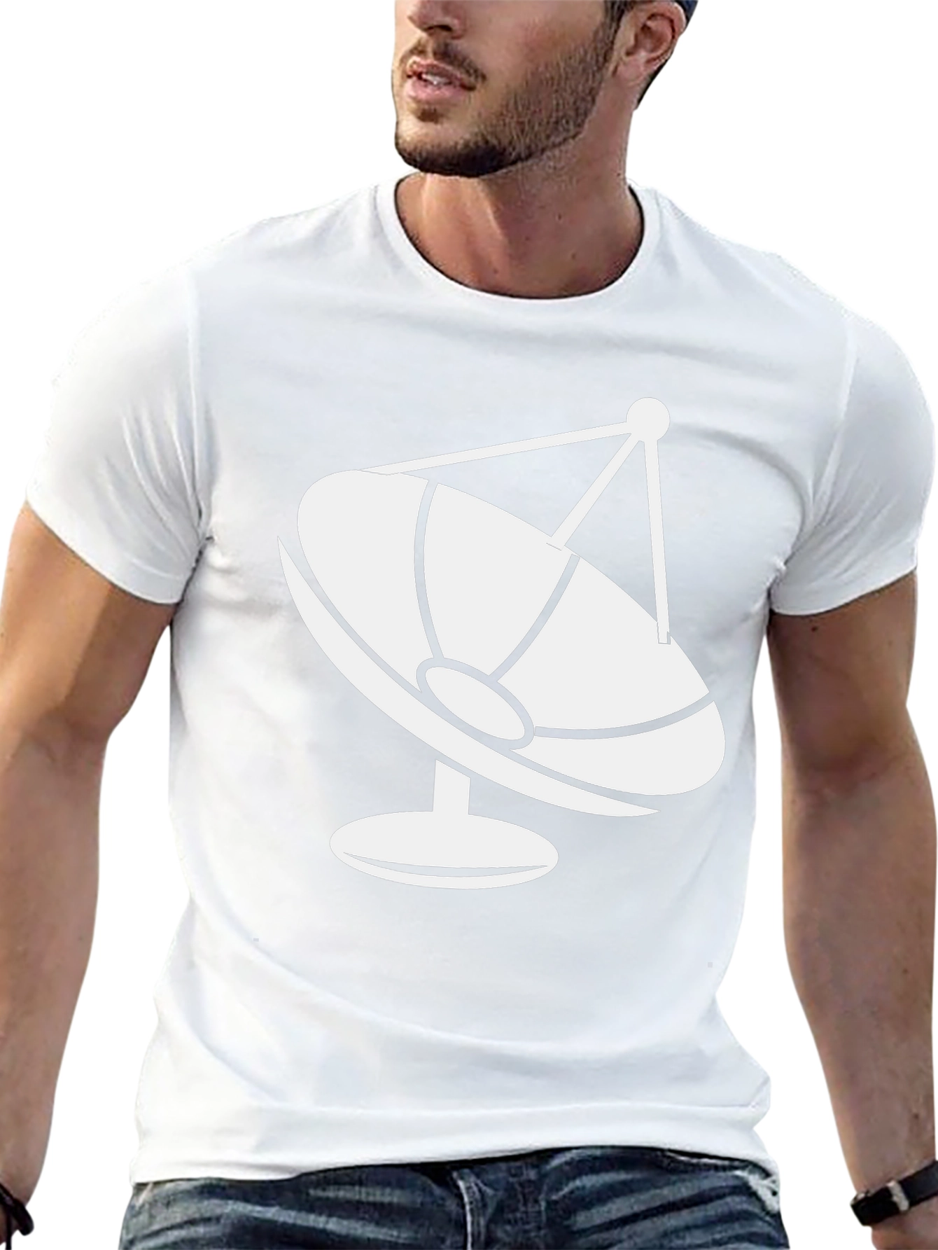 Camiseta Negra con Diseño de Antena Parabólica