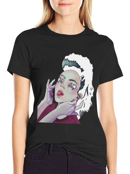 Camiseta Negra con Diseño Artístico de Mujer