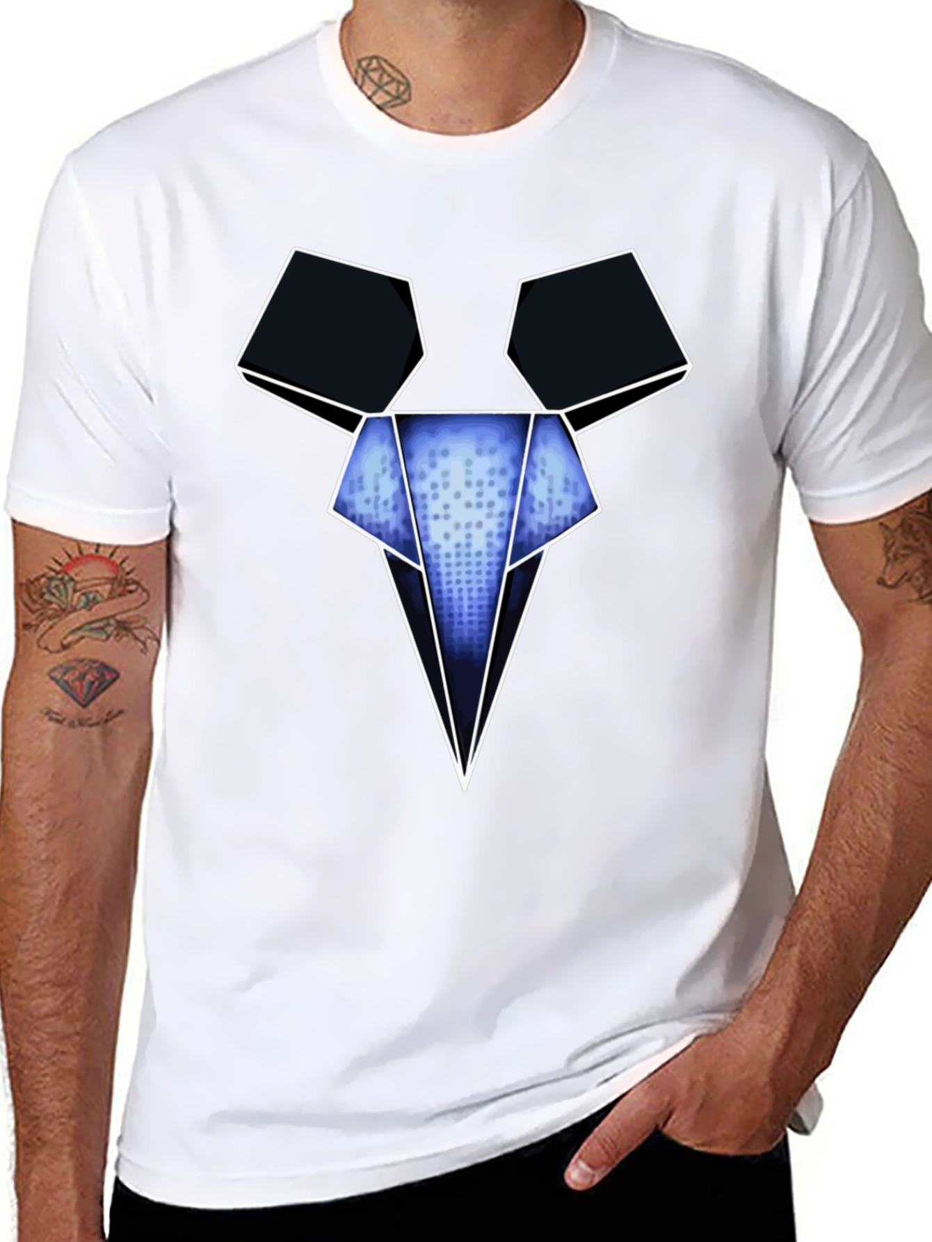 Camiseta Negra con Diseño Gráfico Abstracto