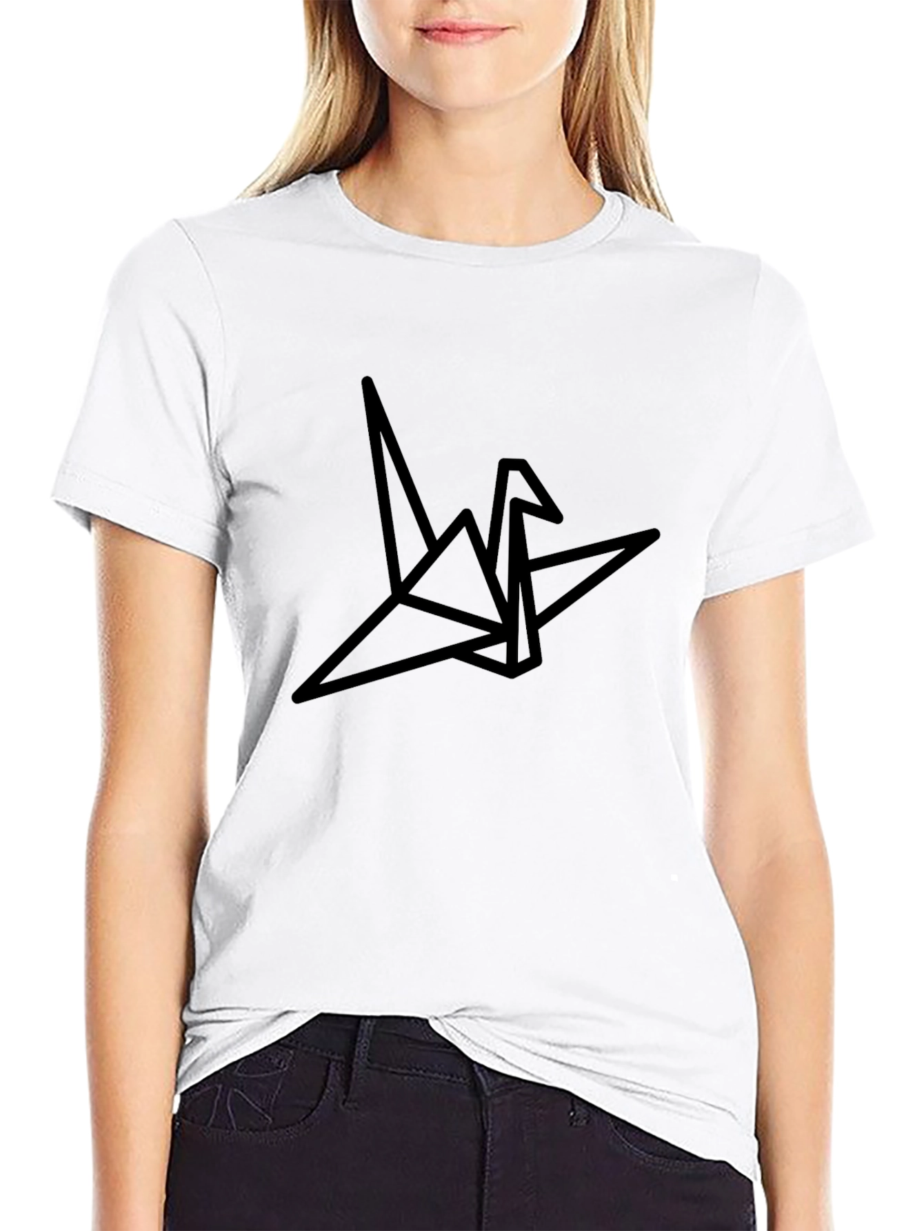 Camiseta Negra con Diseño Origami