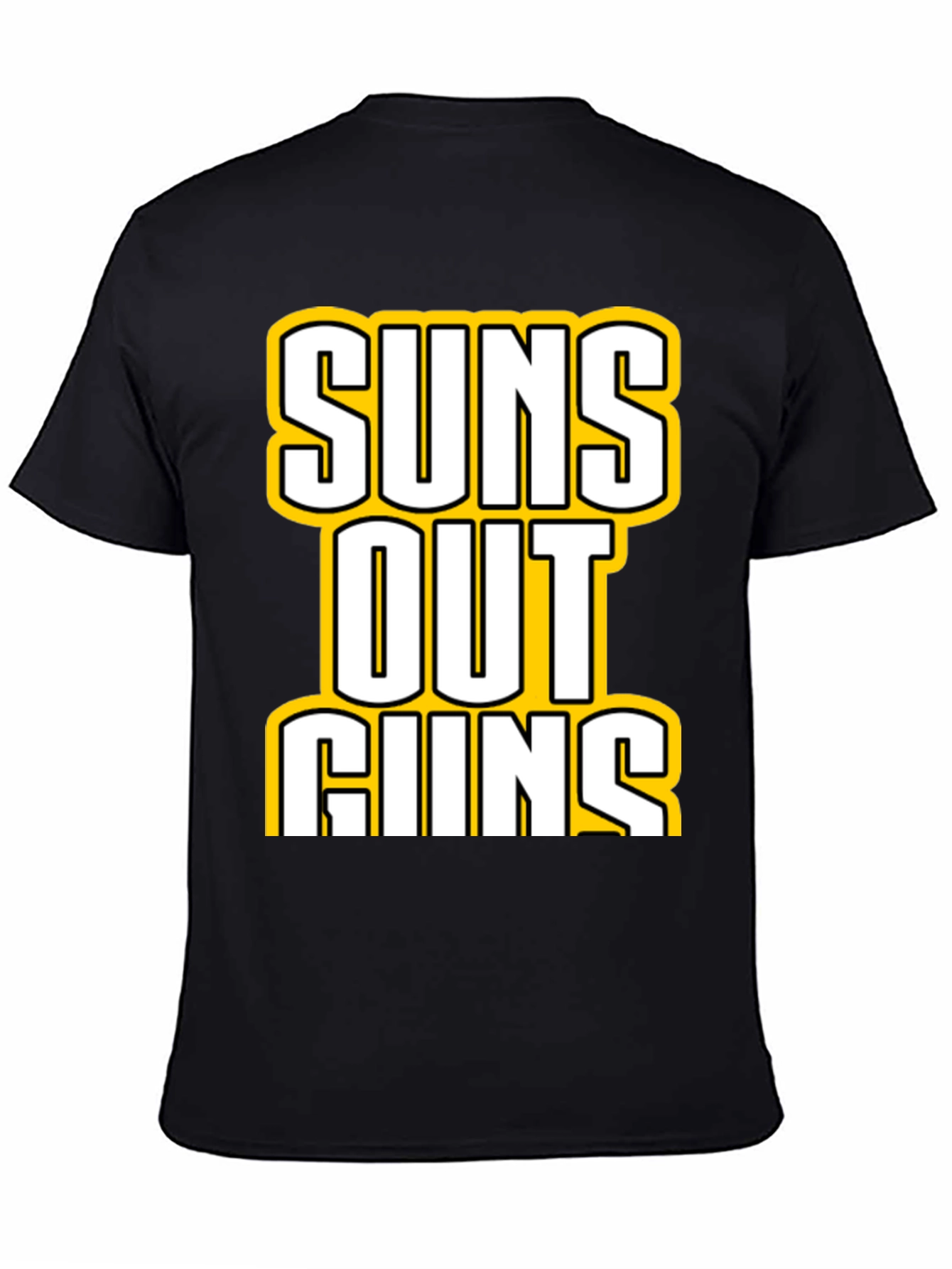 Camiseta Negra con Estampado Suns Out Guns