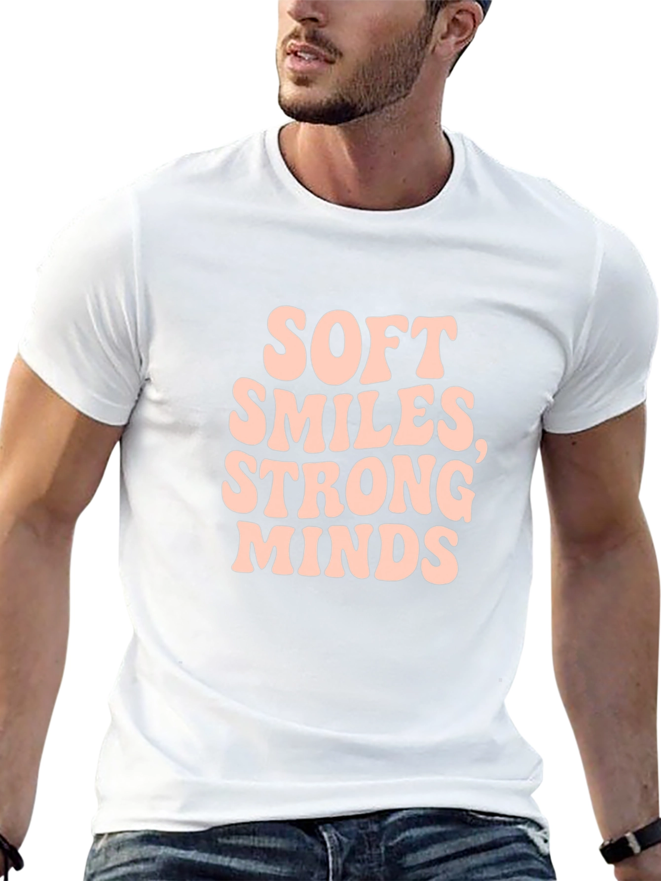 Camiseta Negra con Letras Soft Smiles Strong Minds
