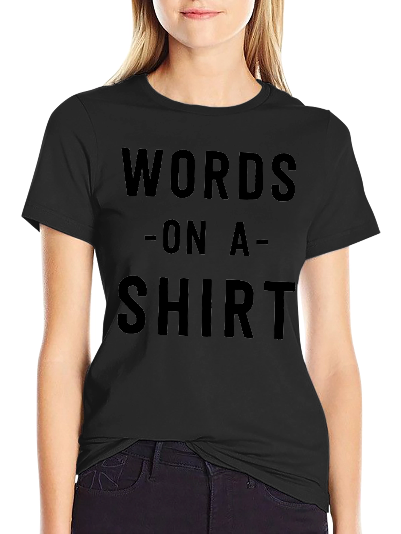 Camiseta Negra con Letras: Words On A Shirt