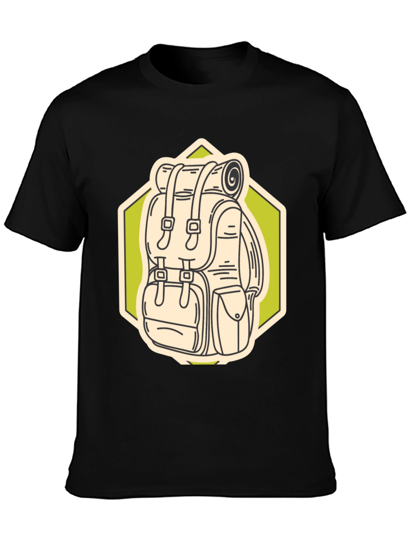 Camiseta Negra con Diseño de Mochila de Senderismo