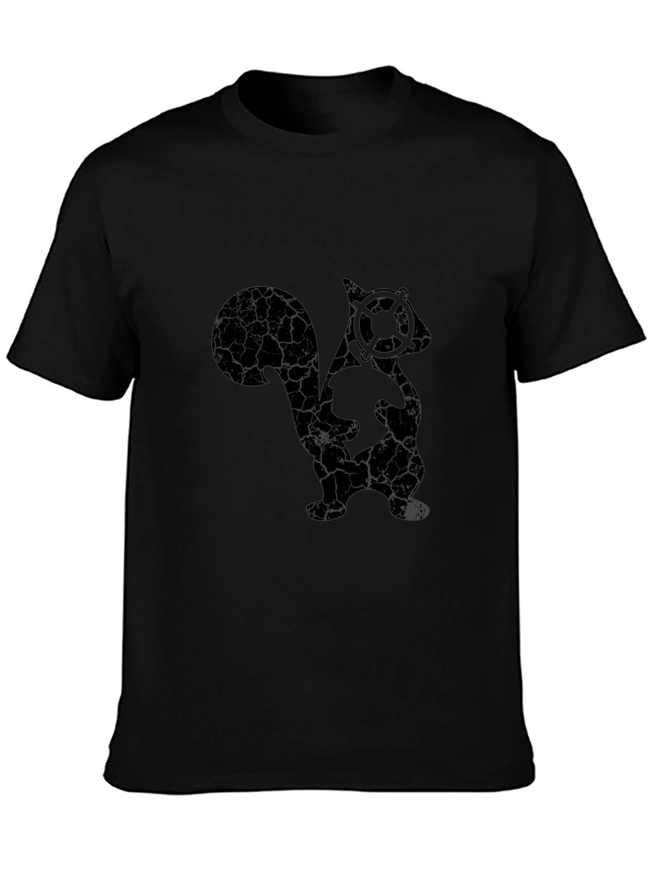 Camiseta Negra con Diseño de Skuntank