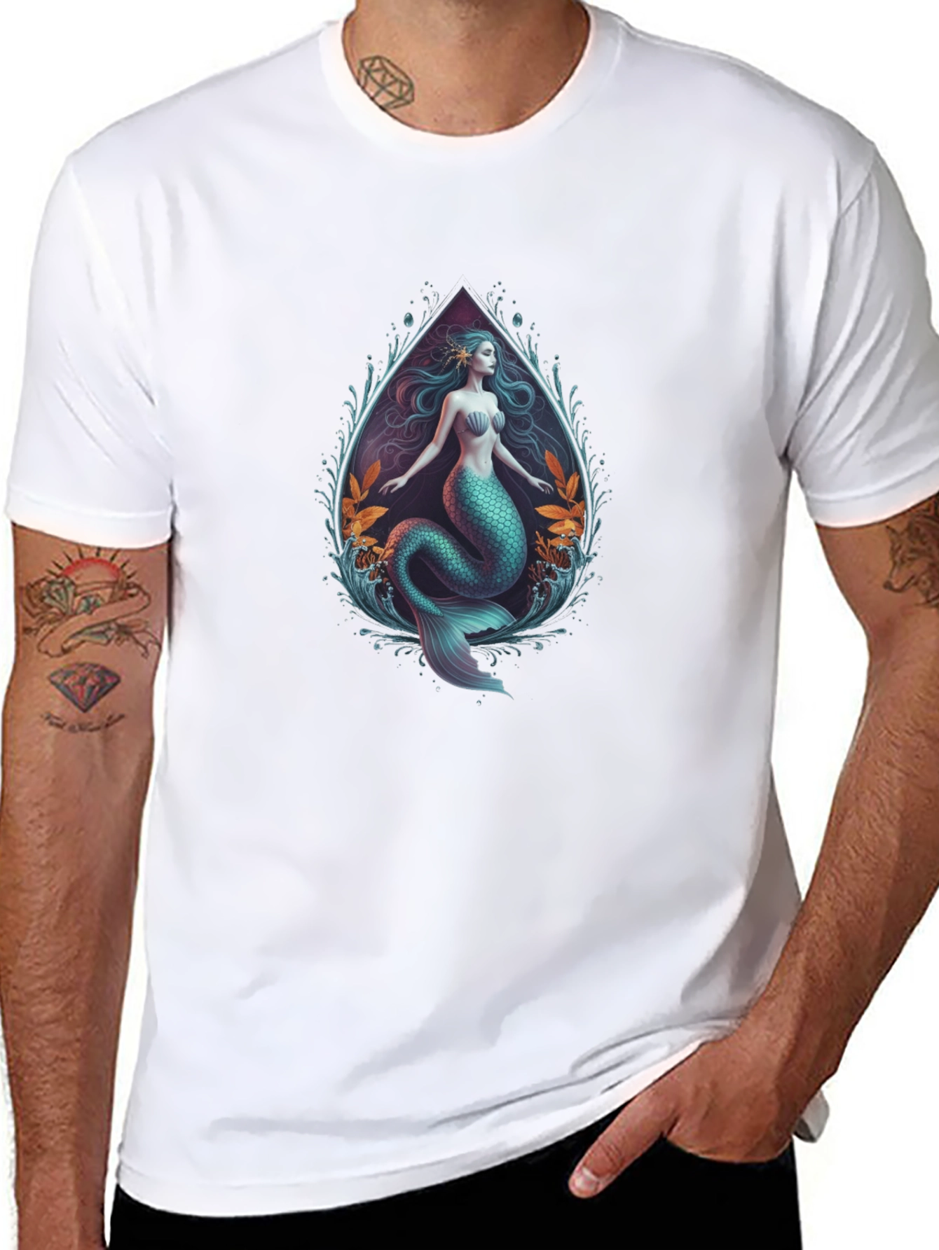 Camiseta Negra con Diseño de Sirena Artística