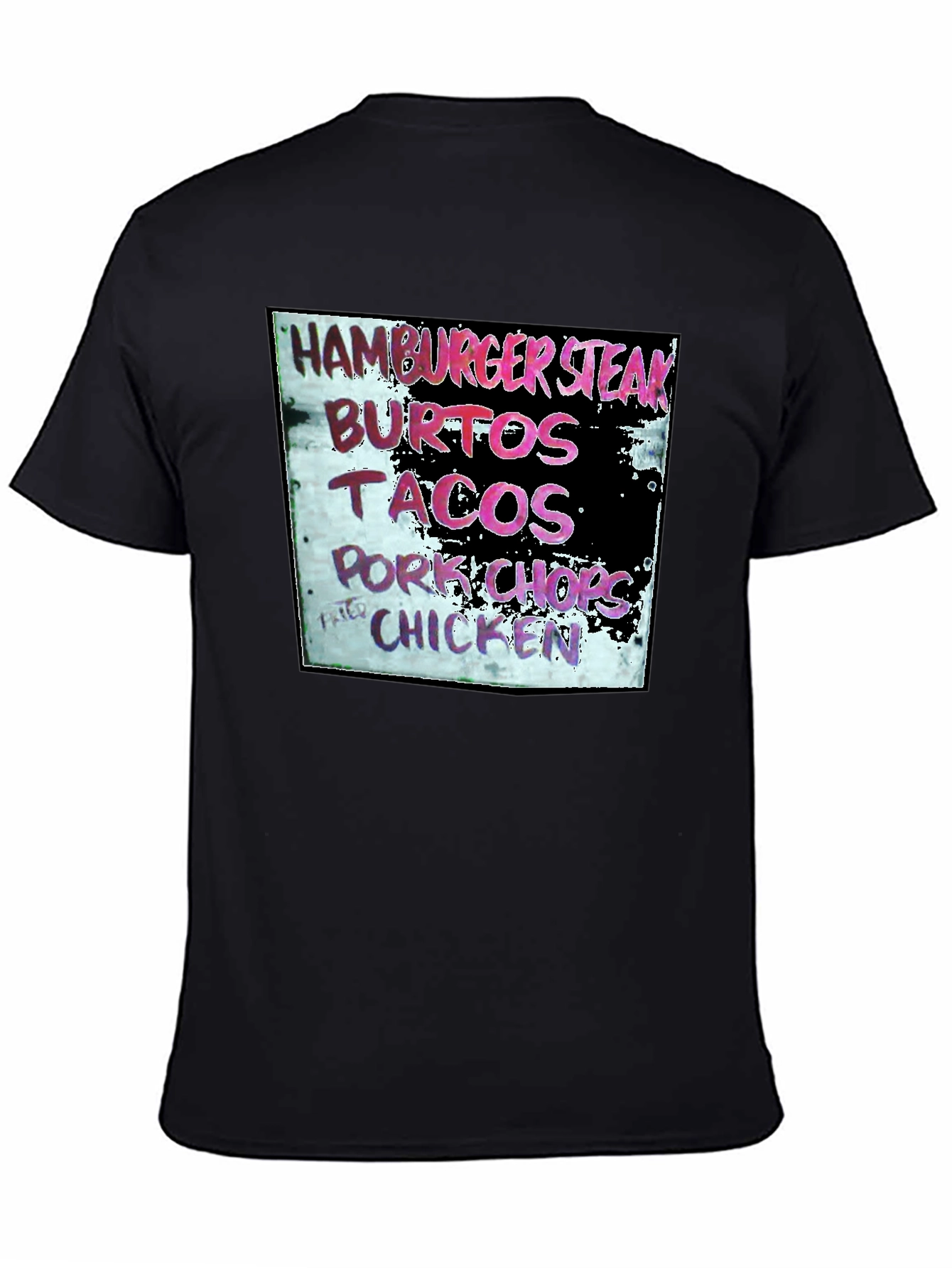 Camiseta Negra con Menú de Comida
