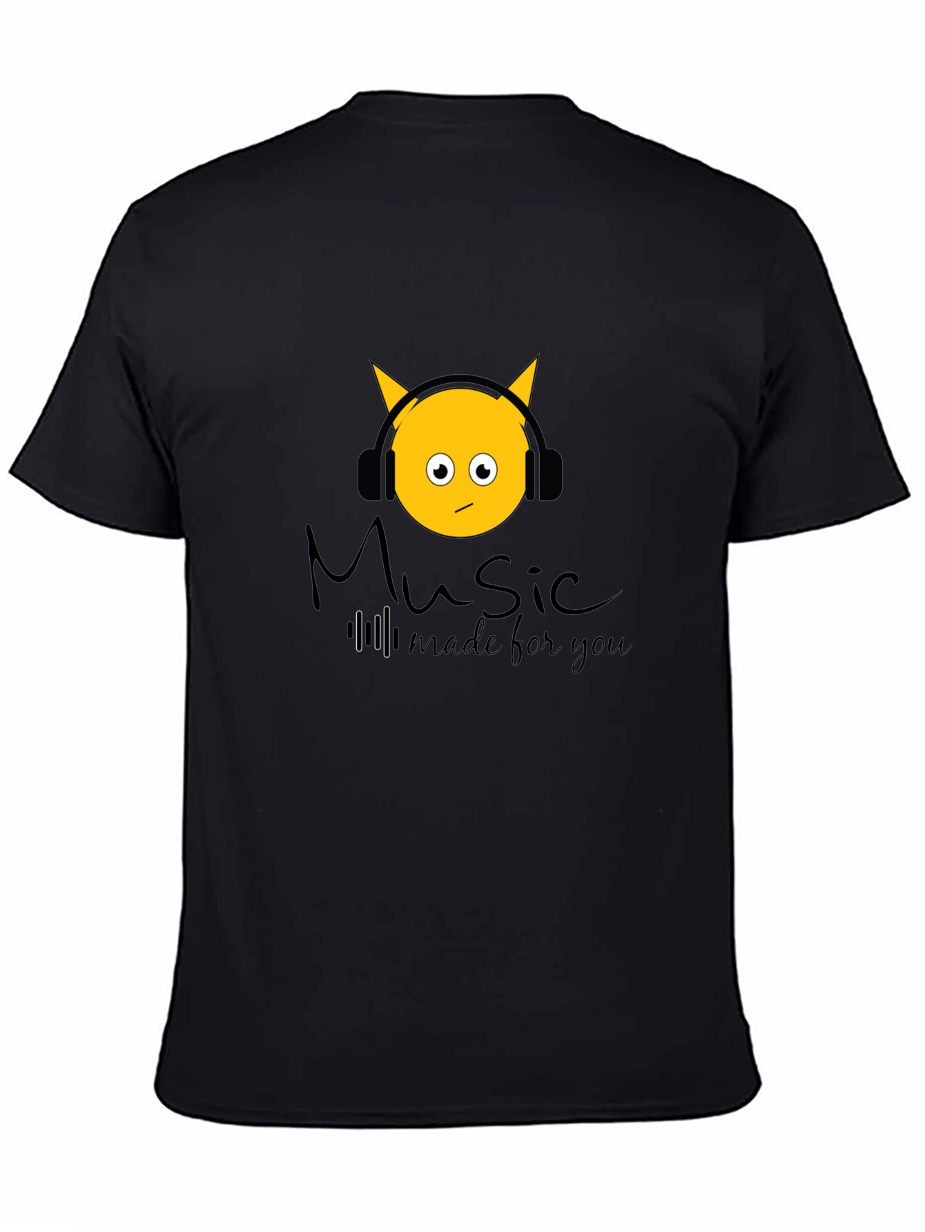 Camiseta Negra con Diseño Music Made for You
