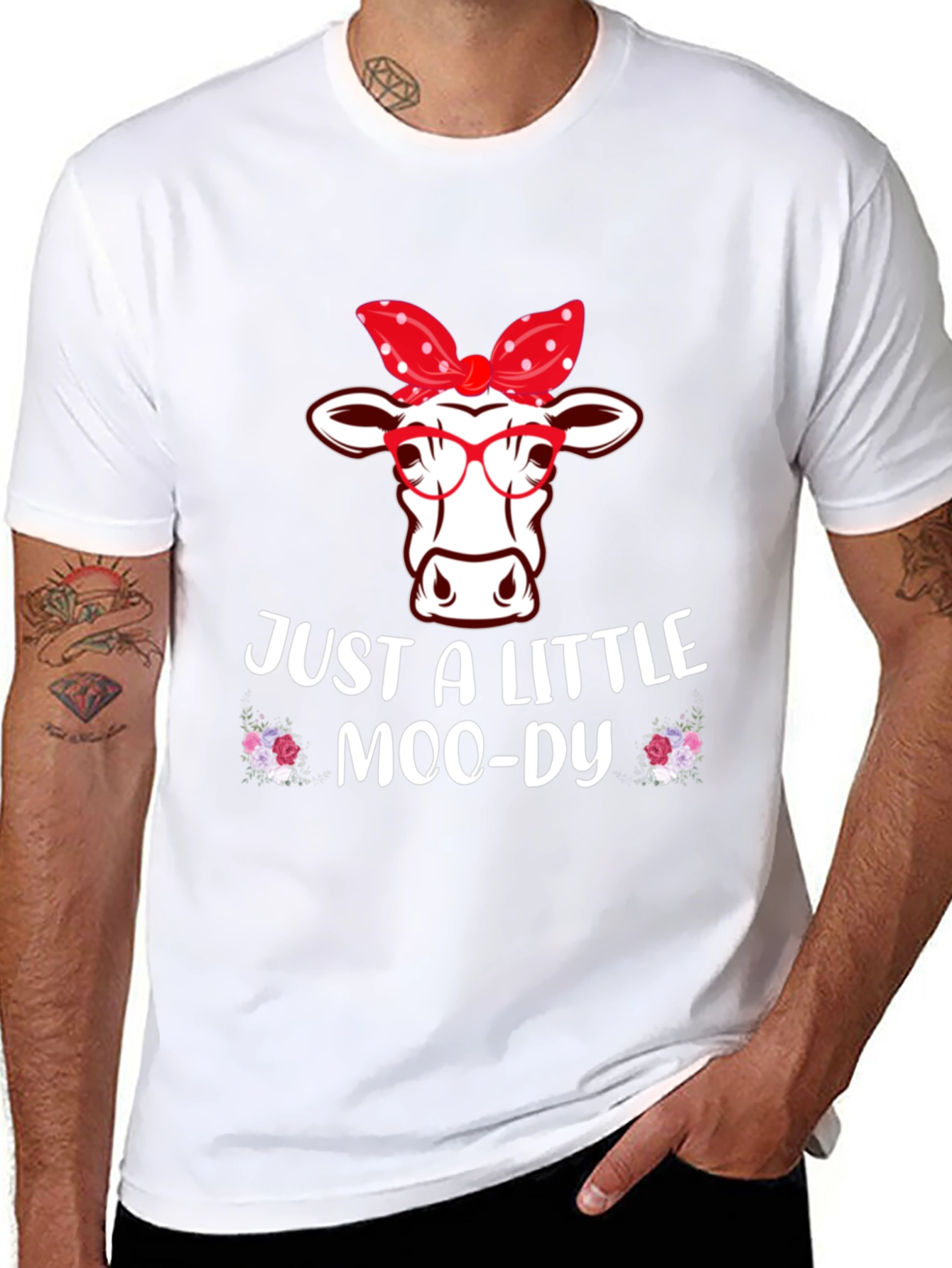Camiseta Negra con Diseño de Vaca Moo-dy