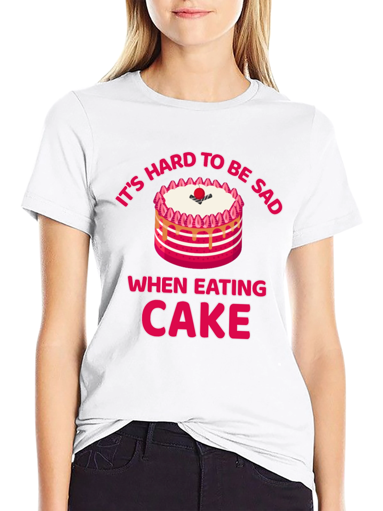 Camiseta Negra: Es Difícil Estar Triste Comiendo Tarta