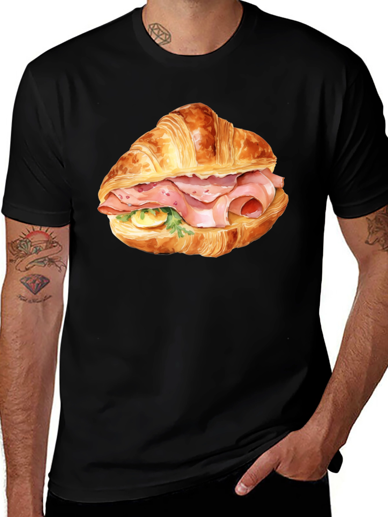 Camiseta Negra Estampada Croissant con Jamón