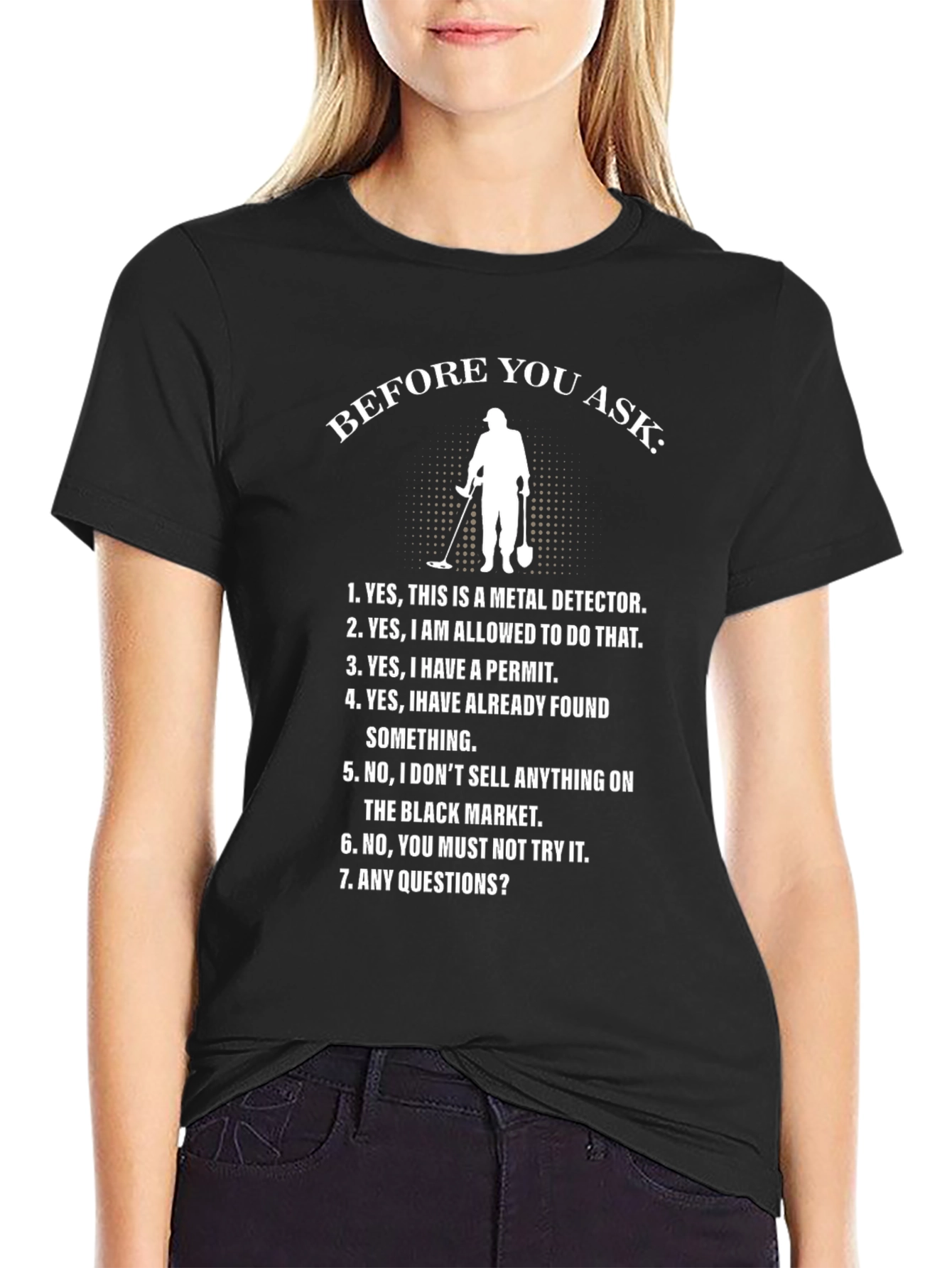 Camiseta Negra con Diseño Detector de Metales