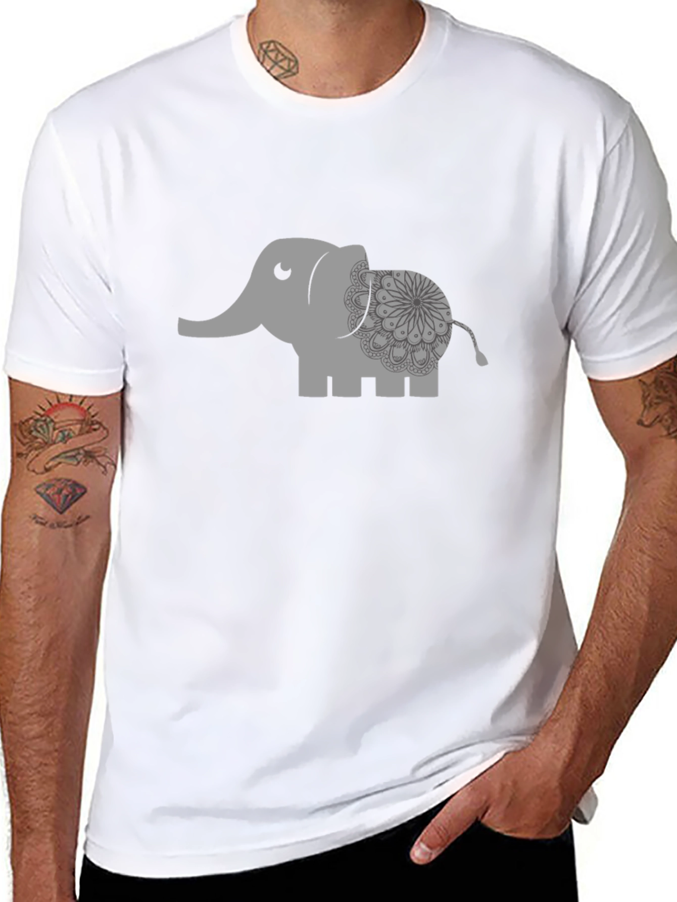 Camiseta Negra con Estampado de Elefante Mandala