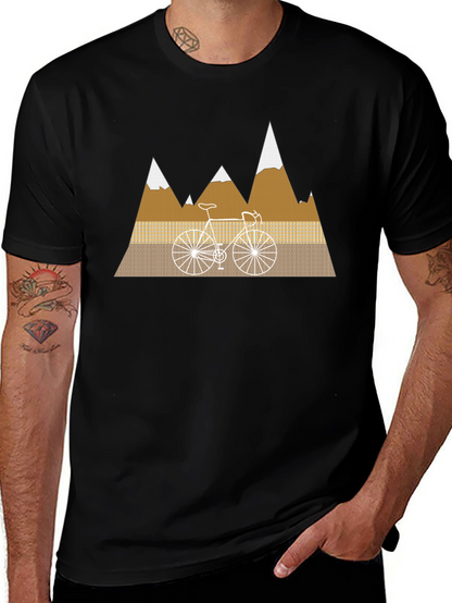 Camiseta Negra con Diseño de Bicicleta y Montañas