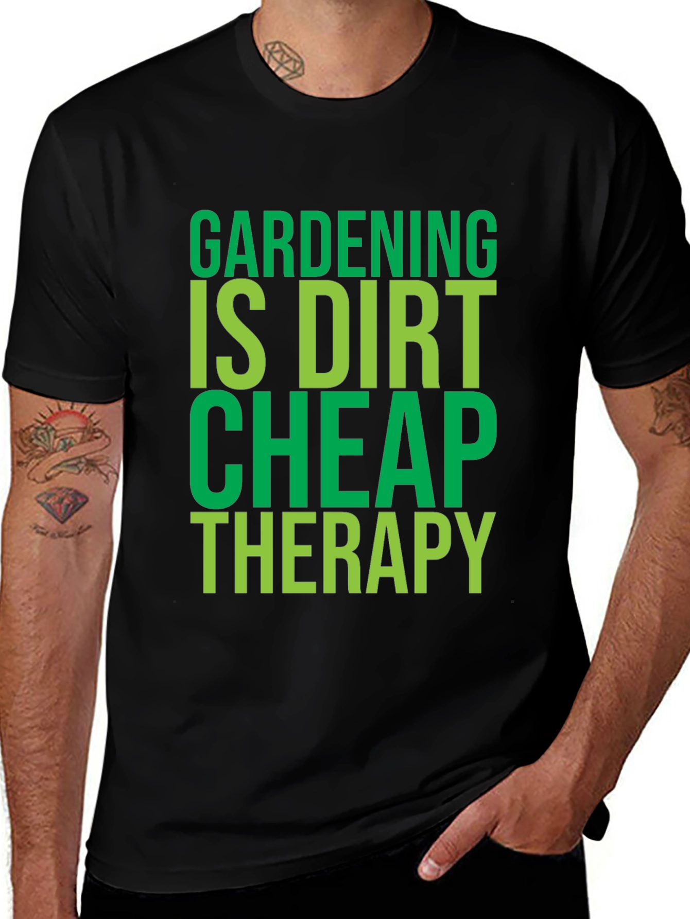 Camiseta Negra con Diseño de Jardinería