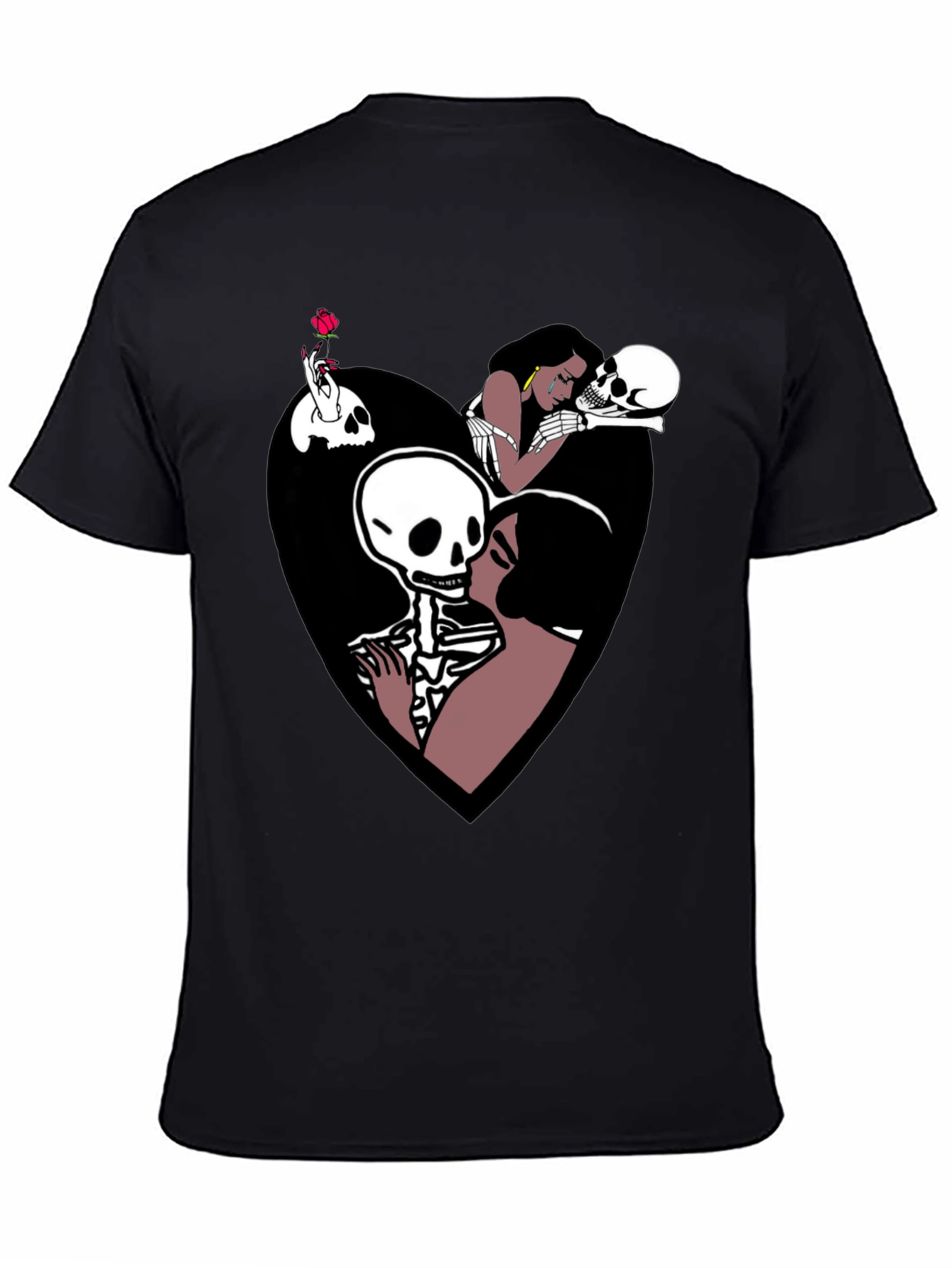 Camiseta Negra con Diseño Romántico de Calaveras