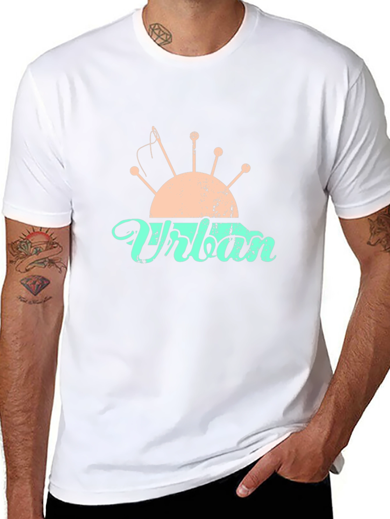 Camiseta Negra con Diseño de Costura Urbana