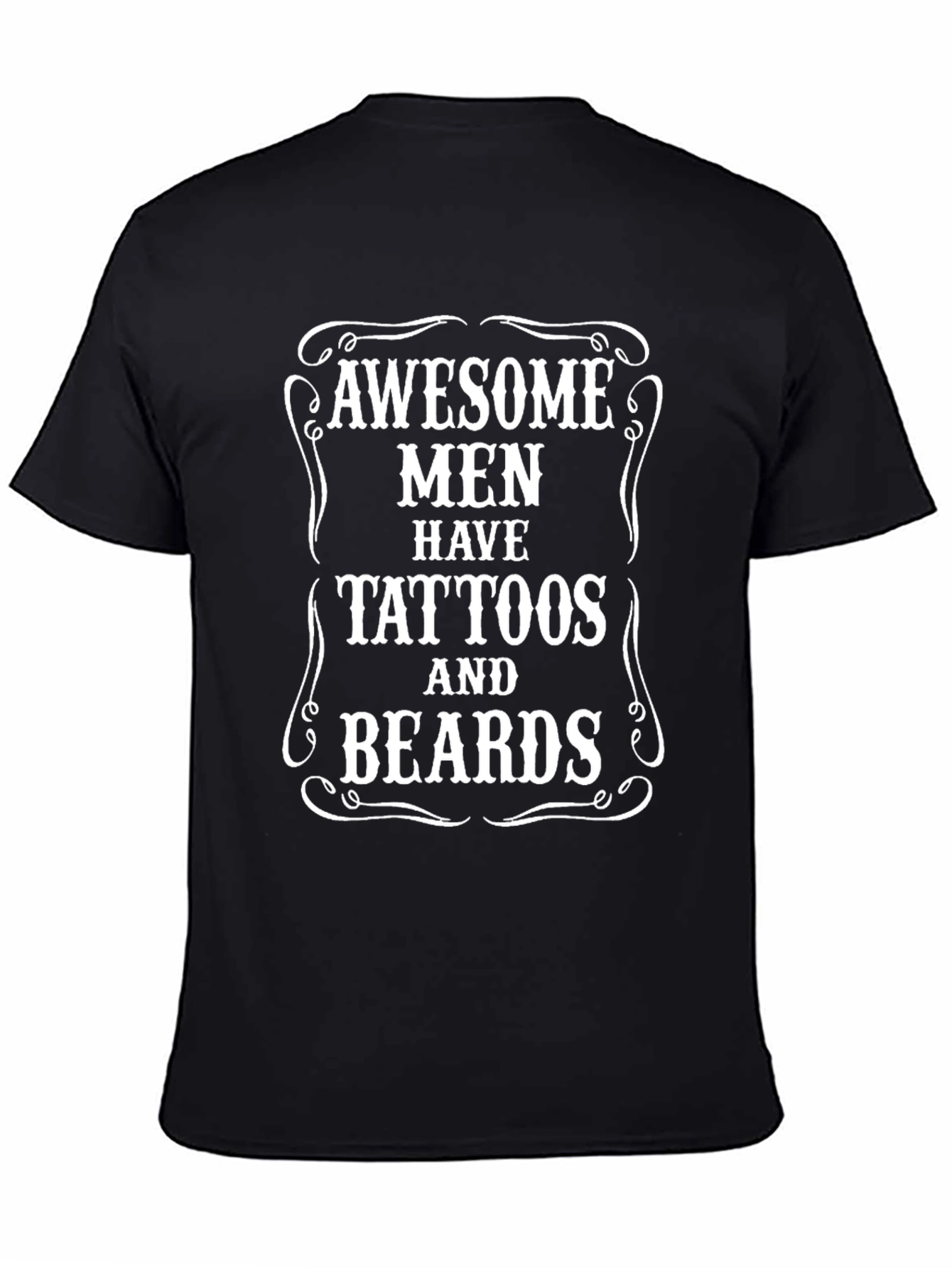Camiseta Negra: ¡Hombres Impresionantes con Tatuajes y Barbas!