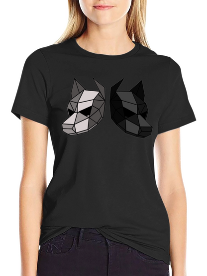 Camiseta Negra con Diseño Geométrico de Dos Lobos