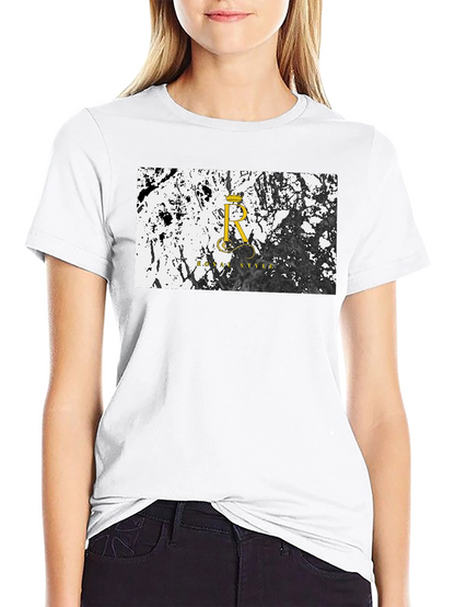 Camiseta Negra Royal Style - Diseño Abstracto