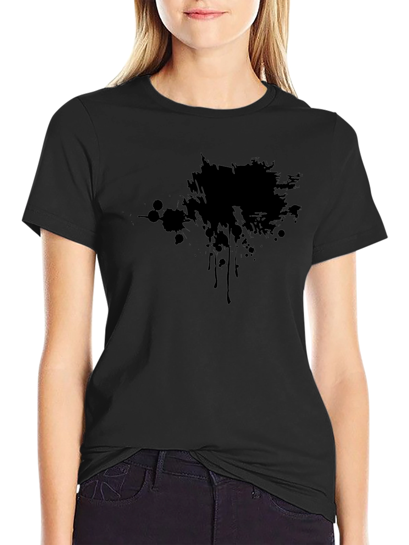 Camiseta Negra Estampada con Mancha Abstracta