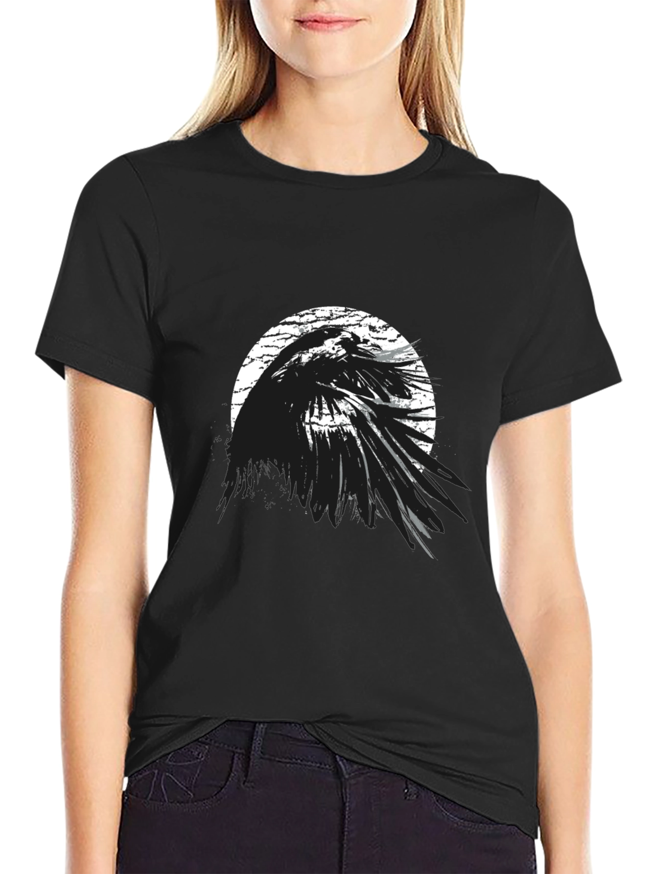 Camiseta Negra Cuervo Abstracto Estilo Grunge