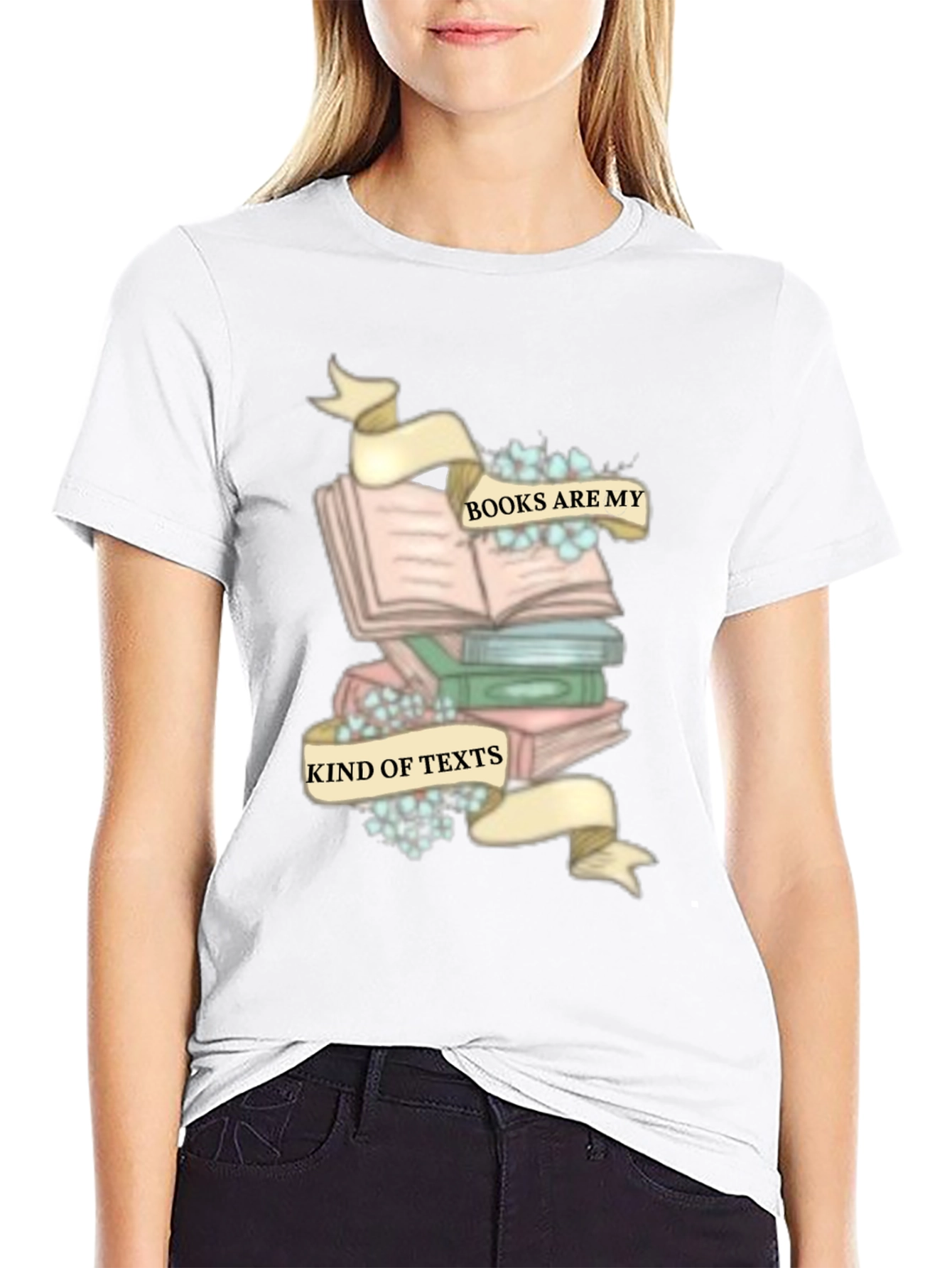 Camiseta Negra con Diseño de Libros y Frase Literaria