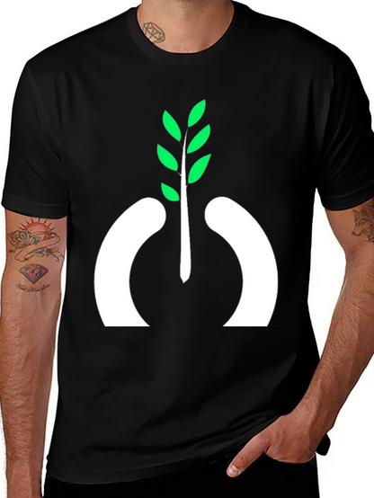 Camiseta Negra con Diseño de Planta Abstracta