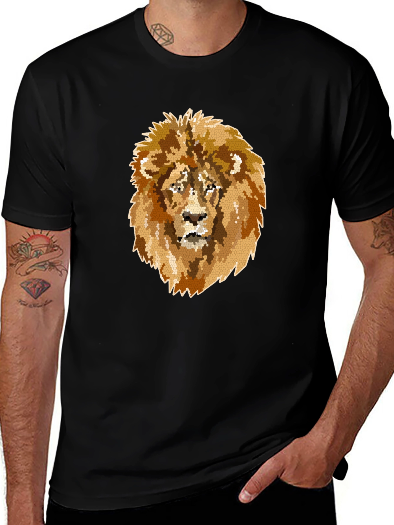 Camiseta Negra Hombre con Diseño de León Mosaico