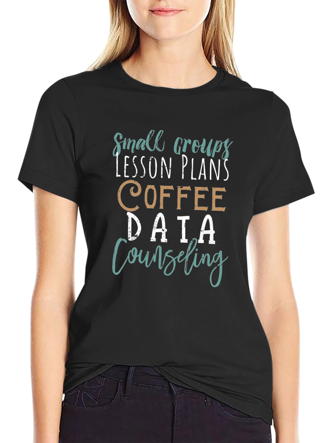 Camiseta Negra Estampada: Grupos Lecciones Café Datos