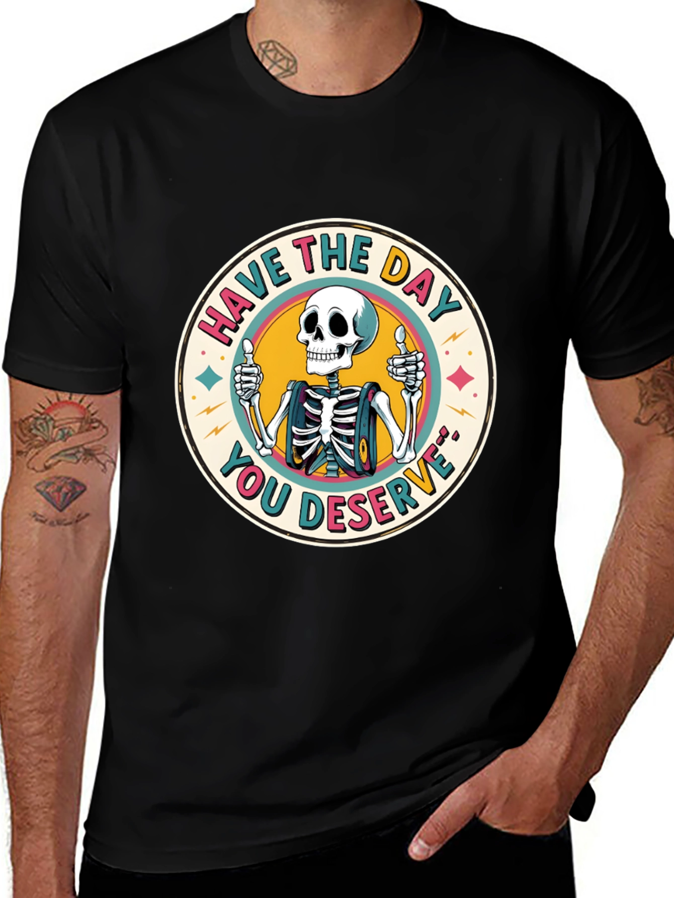 Camiseta Negra con Diseño de Esqueleto Optimista