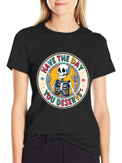 Camiseta Negra con Diseño de Esqueleto Optimista