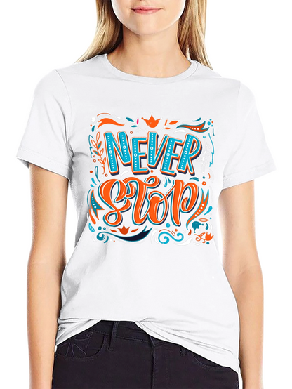 Camiseta Negra con Diseño Never Stop
