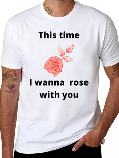 Camiseta Negra con Diseño Romántico de Rosa