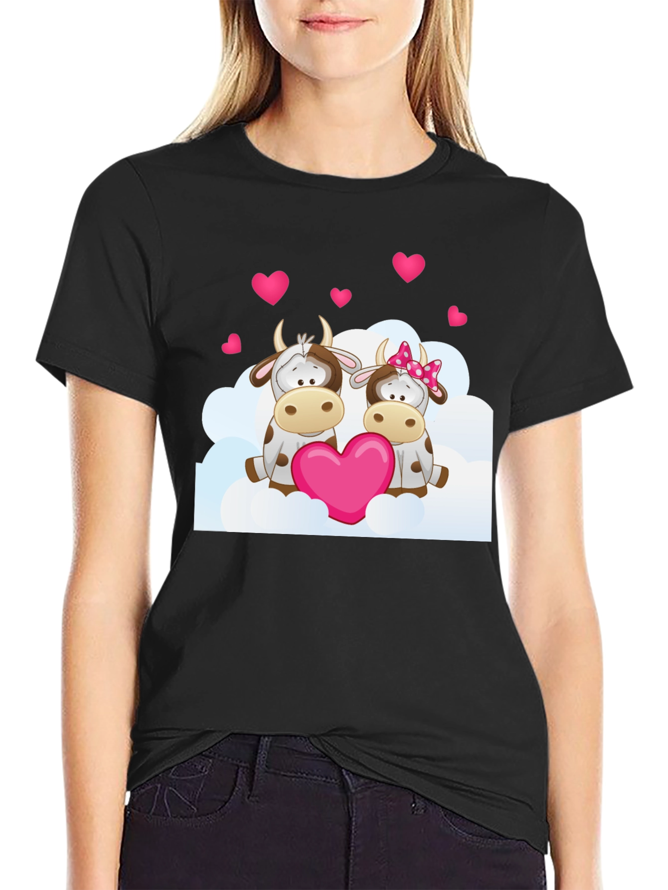 Camiseta Negra con Diseño de Vacas Enamoradas