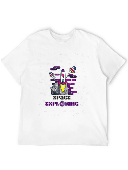 Camiseta negra con diseño espacial moderno