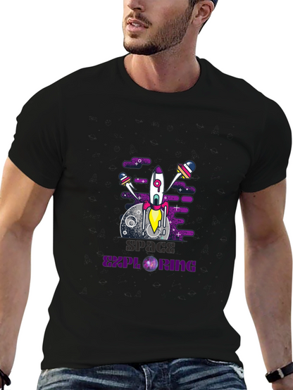 Camiseta negra con diseño espacial moderno