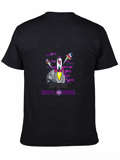 Camiseta negra con diseño espacial moderno