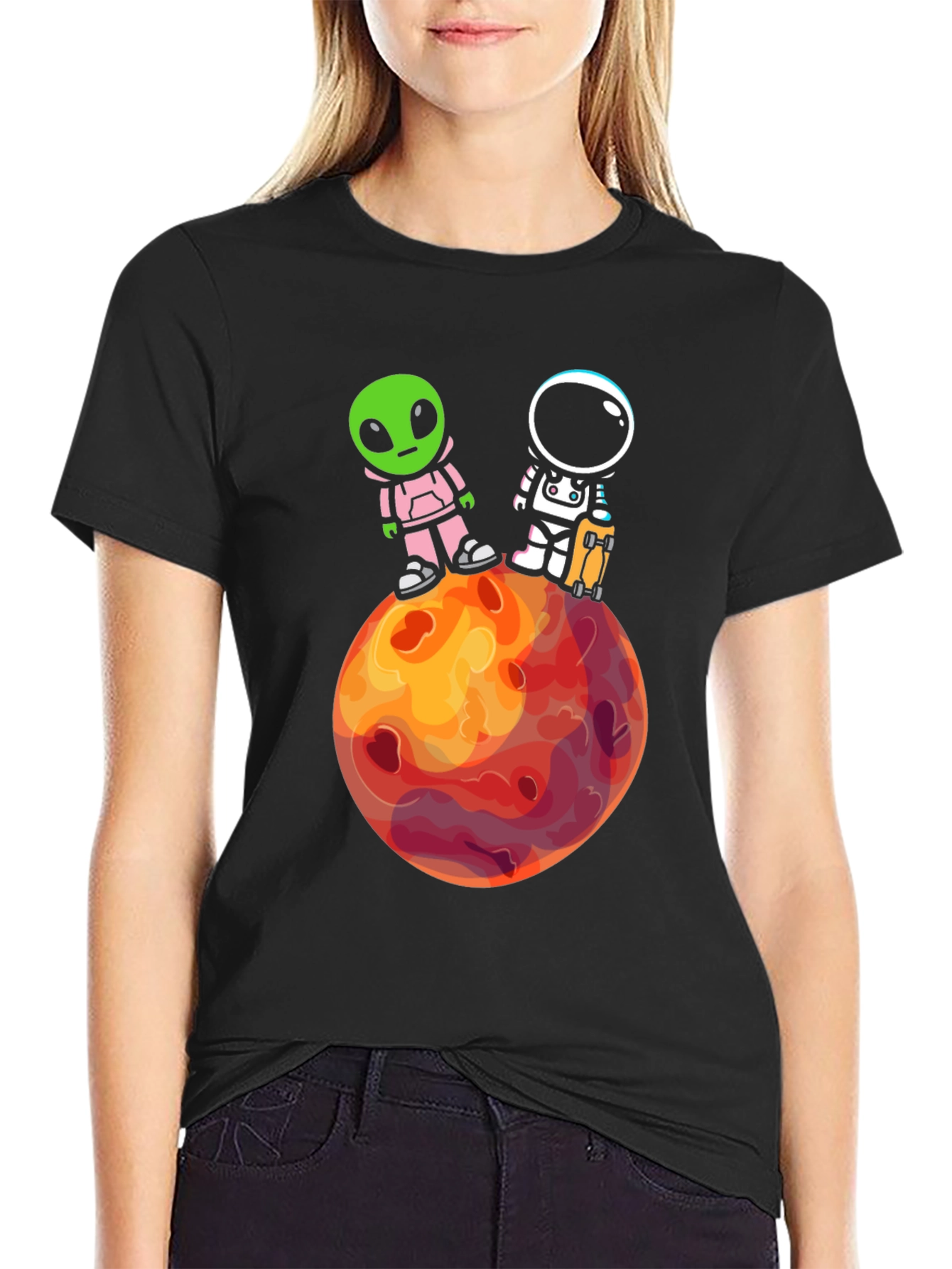 Camiseta Negra: Extraterrestre y Astronauta en Marte